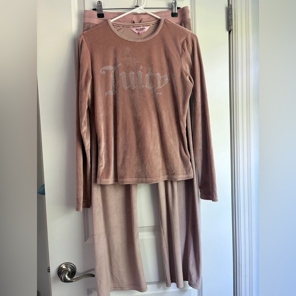 Juicy Couture Other - Juicy Couture Mauve Pink Velour Pajama Set with Rhinestone Logos